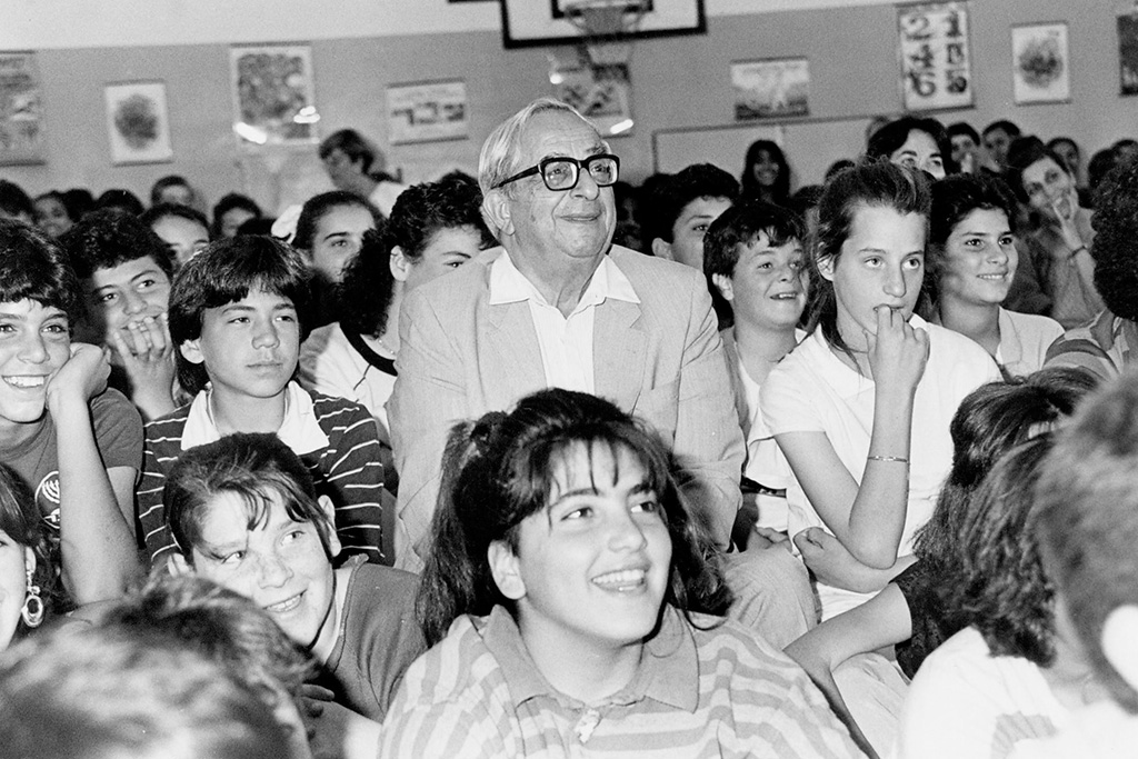 1984 | שר החינוך והתרבות וסגן ראש הממשלה
